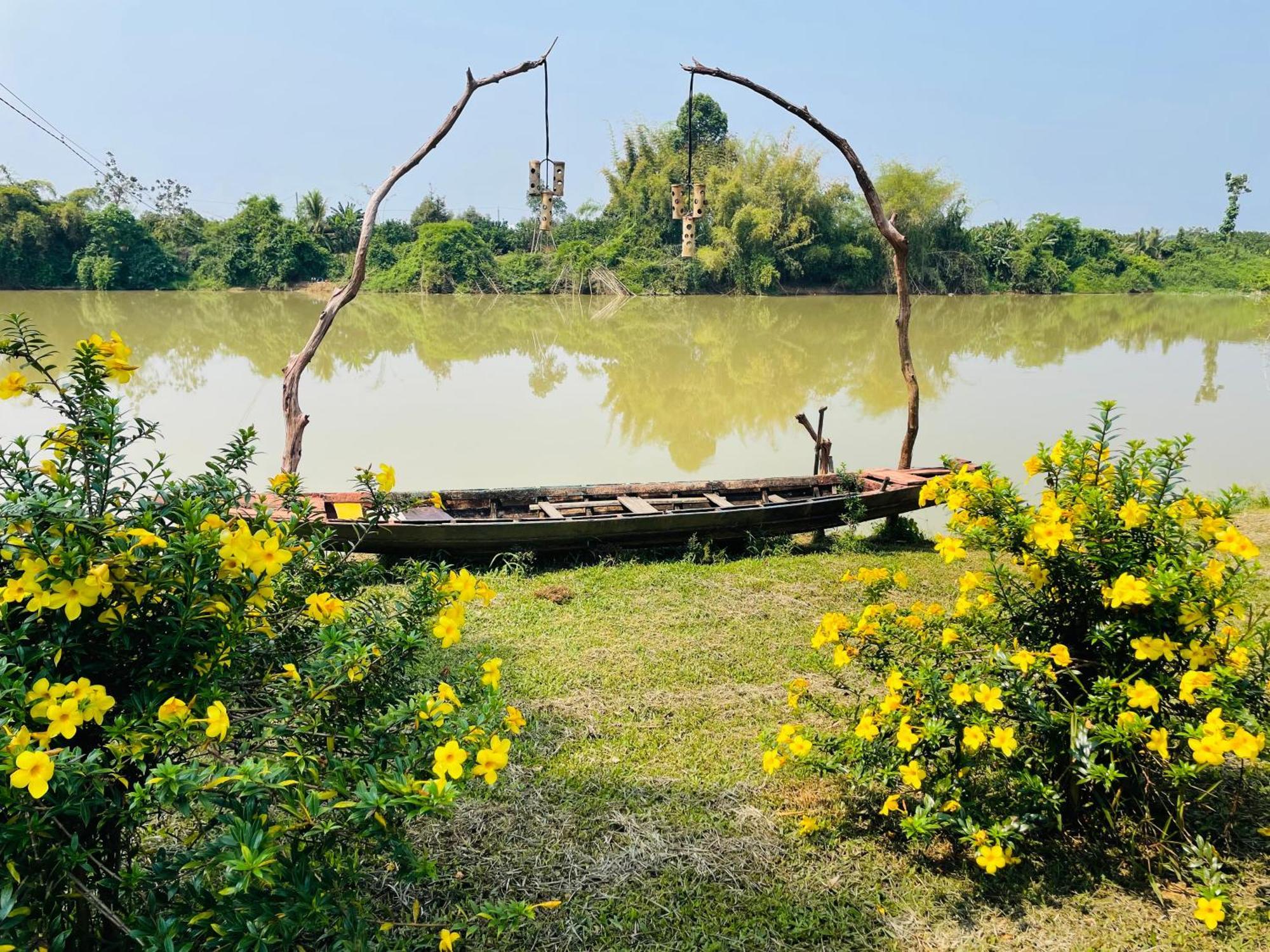 Cat Tien Riverside 外观 照片